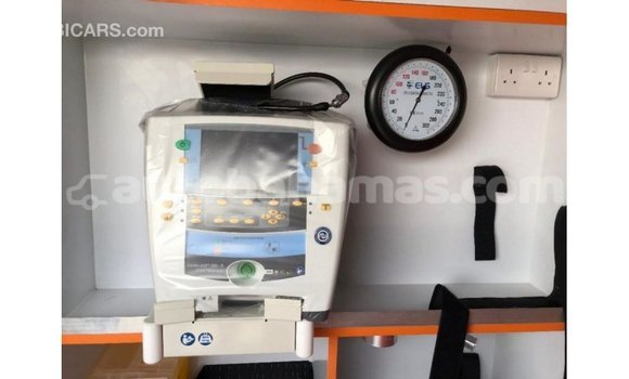 Buy Import Toyota Hiace White Car in Import - Dubai in Abaco Buy Import Toyota Hiace White Car in Import - Dubai in Abaco