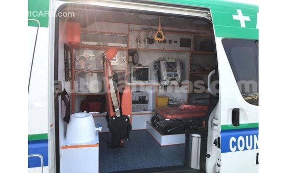 Buy Import Toyota Hiace White Car in Import - Dubai in Abaco Buy Import Toyota Hiace White Car in Import - Dubai in Abaco