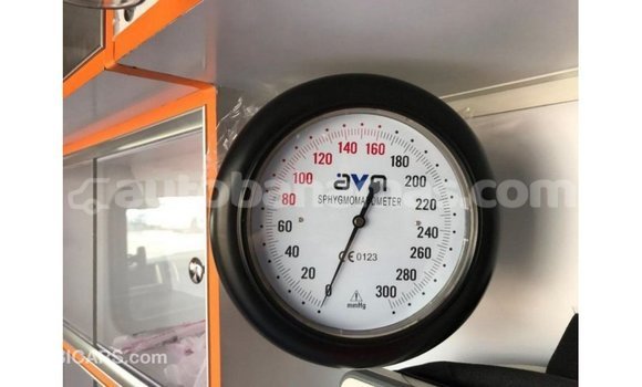 Buy Import Toyota Hiace White Car in Import - Dubai in Abaco Buy Import Toyota Hiace White Car in Import - Dubai in Abaco