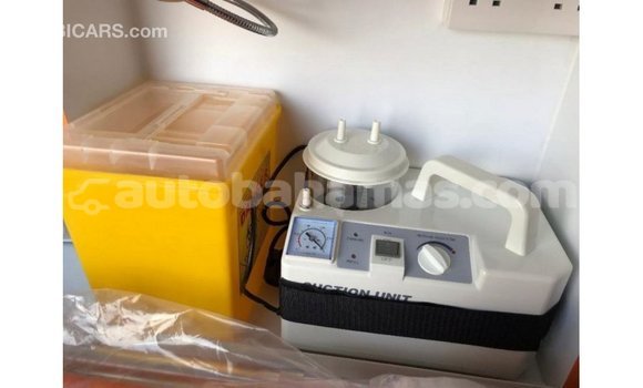 Buy Import Toyota Hiace White Car in Import - Dubai in Abaco Buy Import Toyota Hiace White Car in Import - Dubai in Abaco