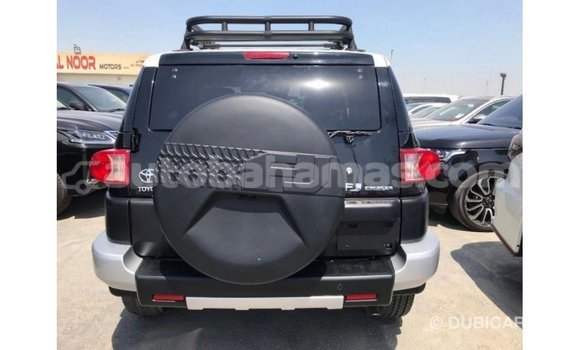 Buy Import Toyota FJ Cruiser Black Car in Import - Dubai in Abaco Buy Import Toyota FJ Cruiser Black Car in Import - Dubai in Abaco