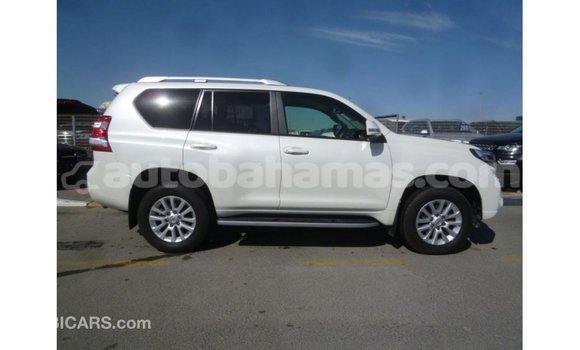 Buy Import Toyota Prado White Car in Import - Dubai in Abaco Buy Import Toyota Prado White Car in Import - Dubai in Abaco