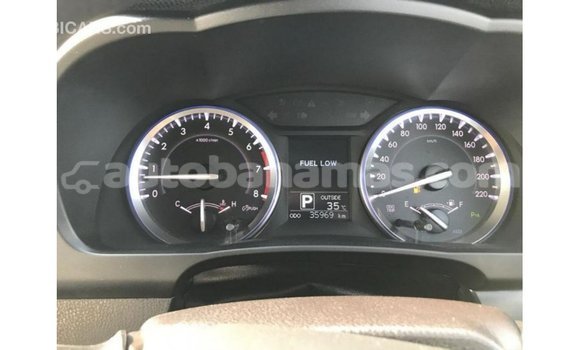 Buy Import Toyota Kluger White Car in Import - Dubai in Abaco Buy Import Toyota Kluger White Car in Import - Dubai in Abaco