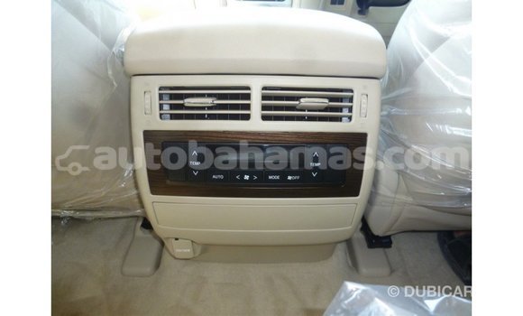 Buy Import Toyota Land Cruiser White Car in Import - Dubai in Abaco Buy Import Toyota Land Cruiser White Car in Import - Dubai in Abaco