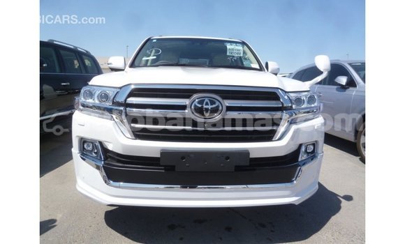 Buy Import Toyota Land Cruiser White Car in Import - Dubai in Abaco Buy Import Toyota Land Cruiser White Car in Import - Dubai in Abaco