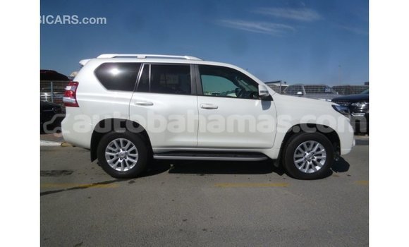 Buy Import Toyota Prado White Car in Import - Dubai in Abaco Buy Import Toyota Prado White Car in Import - Dubai in Abaco