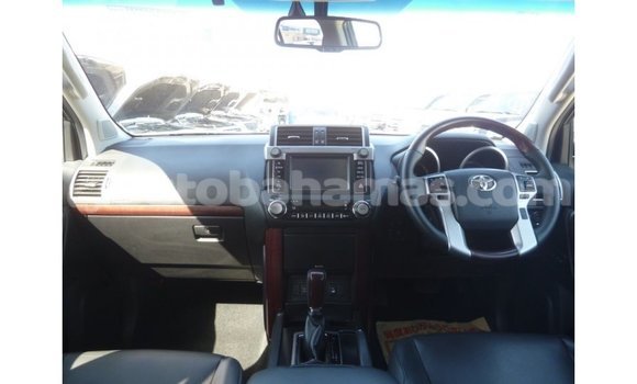 Buy Import Toyota Prado White Car in Import - Dubai in Abaco Buy Import Toyota Prado White Car in Import - Dubai in Abaco
