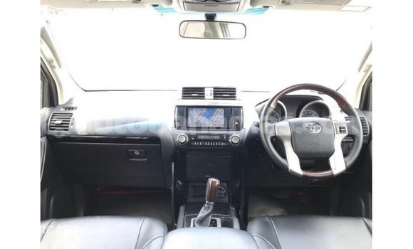 Buy Import Toyota Prado White Car in Import - Dubai in Abaco Buy Import Toyota Prado White Car in Import - Dubai in Abaco