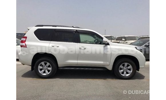 Buy Import Toyota Prado White Car in Import - Dubai in Abaco Buy Import Toyota Prado White Car in Import - Dubai in Abaco