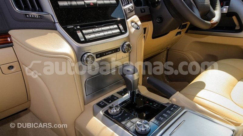 Big with watermark d5ccb91e abbb 48d2 921b 87cfa1ca1b2f