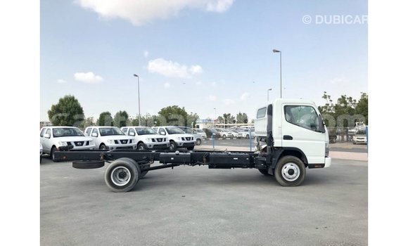 Buy Import Mitsubishi L400 White Truck in Import - Dubai in Abaco Buy Import Mitsubishi L400 White Truck in Import - Dubai in Abaco