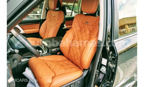 Buy Import Toyota Land Cruiser Black Car in Import - Dubai in Abaco Buy Import Toyota Land Cruiser Black Car in Import - Dubai in Abaco