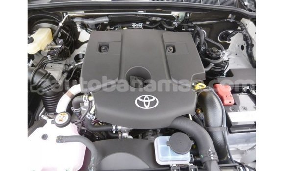 Buy Import Toyota Hilux White Car in Import - Dubai in Abaco Buy Import Toyota Hilux White Car in Import - Dubai in Abaco
