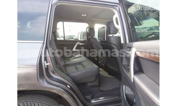 Buy Import Toyota Land Cruiser Other Car in Import - Dubai in Abaco Buy Import Toyota Land Cruiser Other Car in Import - Dubai in Abaco