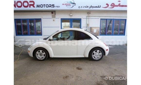 Buy Import Volkswagen Beetle White Car in Import - Dubai in Abaco Buy Import Volkswagen Beetle White Car in Import - Dubai in Abaco