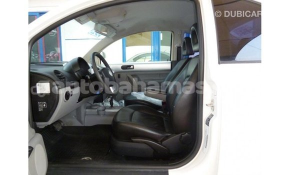 Buy Import Volkswagen Beetle White Car in Import - Dubai in Abaco Buy Import Volkswagen Beetle White Car in Import - Dubai in Abaco