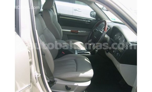 Buy Import Chrysler 300 Beige Car in Import - Dubai in Abaco Buy Import Chrysler 300 Beige Car in Import - Dubai in Abaco