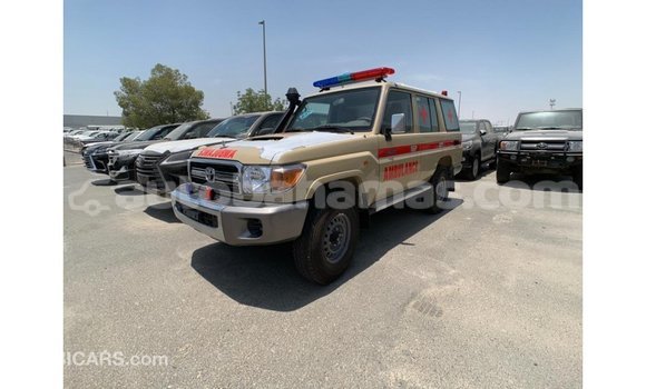 Buy Import Toyota Land Cruiser Beige Car in Import - Dubai in Abaco Buy Import Toyota Land Cruiser Beige Car in Import - Dubai in Abaco