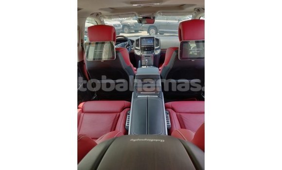 Buy Import Toyota Land Cruiser Black Car in Import - Dubai in Abaco Buy Import Toyota Land Cruiser Black Car in Import - Dubai in Abaco