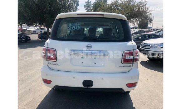 Buy Import Nissan Patrol White Car in Import - Dubai in Abaco Buy Import Nissan Patrol White Car in Import - Dubai in Abaco