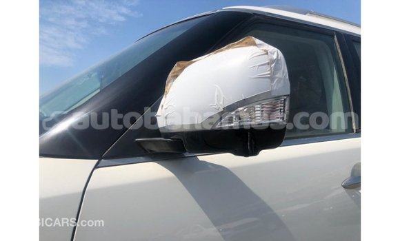 Buy Import Nissan Patrol White Car in Import - Dubai in Abaco Buy Import Nissan Patrol White Car in Import - Dubai in Abaco