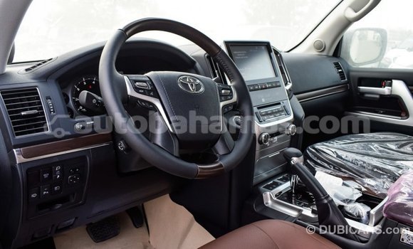Buy Import Toyota Land Cruiser Black Car in Import - Dubai in Abaco Buy Import Toyota Land Cruiser Black Car in Import - Dubai in Abaco
