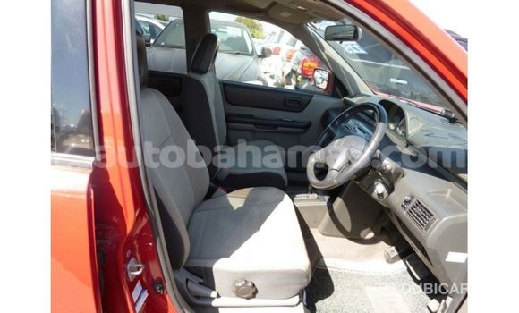 Buy Import Nissan Evalia Red Truck in Import - Dubai in Abaco Buy Import Nissan Evalia Red Truck in Import - Dubai in Abaco