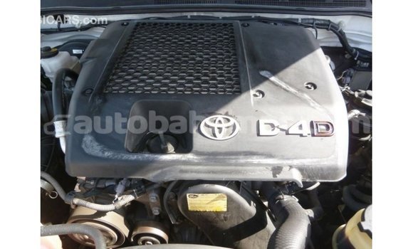 Buy Import Toyota Hilux White Car in Import - Dubai in Abaco Buy Import Toyota Hilux White Car in Import - Dubai in Abaco