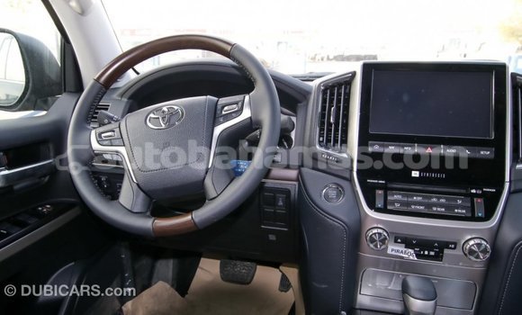 Buy Import Toyota Land Cruiser Black Car in Import - Dubai in Abaco Buy Import Toyota Land Cruiser Black Car in Import - Dubai in Abaco