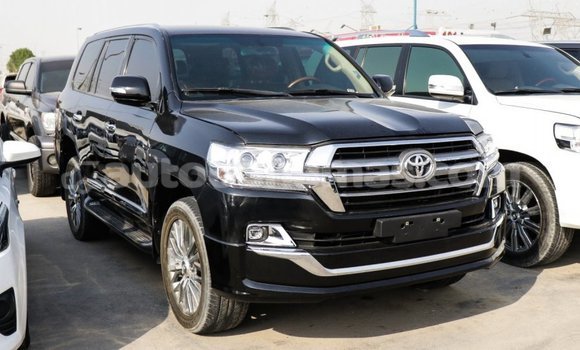 Buy Import Toyota Land Cruiser Black Car in Import - Dubai in Abaco Buy Import Toyota Land Cruiser Black Car in Import - Dubai in Abaco