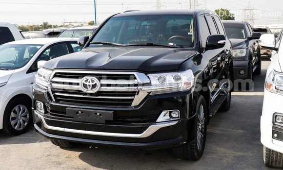 Buy Import Toyota Land Cruiser Black Car in Import - Dubai in Abaco Buy Import Toyota Land Cruiser Black Car in Import - Dubai in Abaco