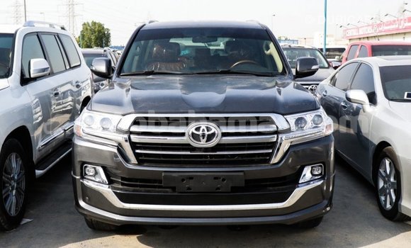 Buy Import Toyota Land Cruiser Black Car in Import - Dubai in Abaco Buy Import Toyota Land Cruiser Black Car in Import - Dubai in Abaco