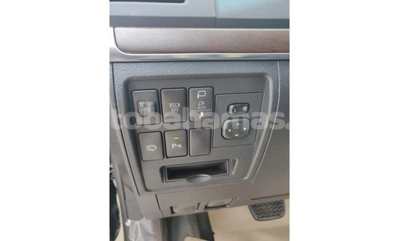 Buy Import Toyota Land Cruiser Black Car in Import - Dubai in Abaco Buy Import Toyota Land Cruiser Black Car in Import - Dubai in Abaco