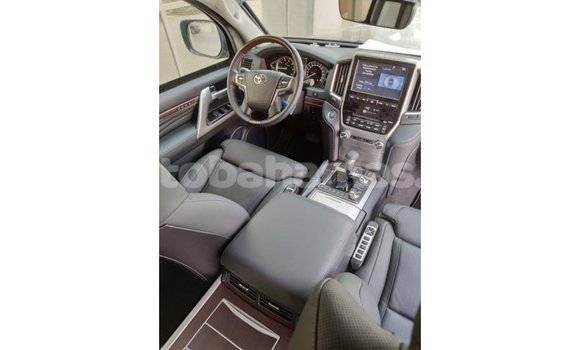 Buy Import Toyota Land Cruiser Black Car in Import - Dubai in Abaco Buy Import Toyota Land Cruiser Black Car in Import - Dubai in Abaco