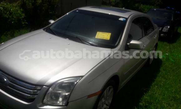Buy Used Ford Fusion Silver Car in Freetown in Eleuthera