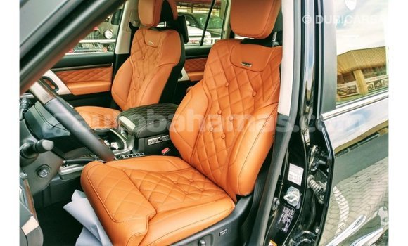 Buy Import Toyota Land Cruiser Black Car in Import - Dubai in Abaco Buy Import Toyota Land Cruiser Black Car in Import - Dubai in Abaco