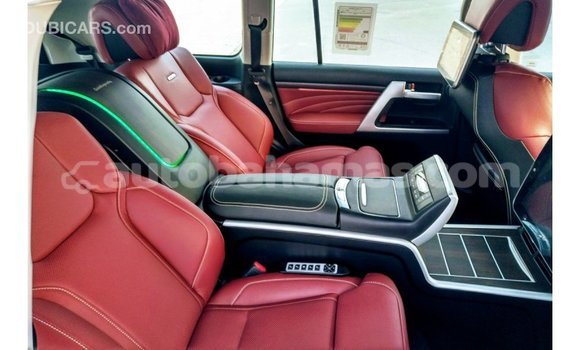 Buy Import Toyota Land Cruiser Black Car in Import - Dubai in Abaco Buy Import Toyota Land Cruiser Black Car in Import - Dubai in Abaco