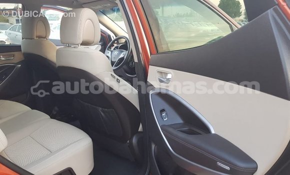 Buy Import Hyundai Santa Fe Other Car in Import - Dubai in Abaco Buy Import Hyundai Santa Fe Other Car in Import - Dubai in Abaco