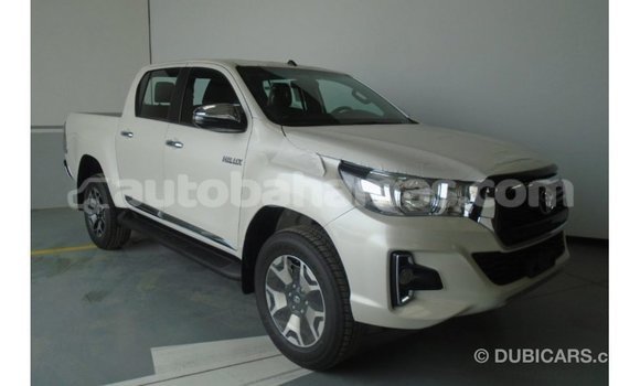 Buy Import Toyota Hilux White Car in Import - Dubai in Abaco Buy Import Toyota Hilux White Car in Import - Dubai in Abaco