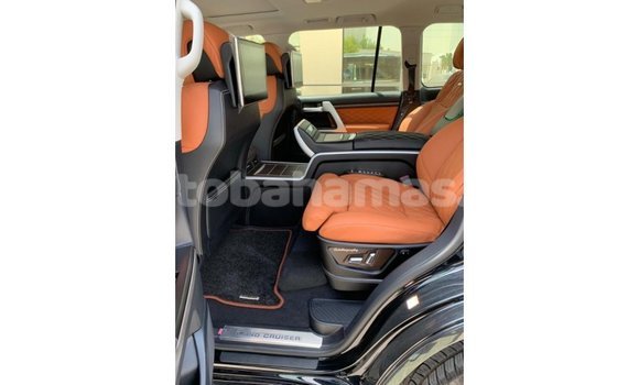 Buy Import Toyota Land Cruiser Black Car in Import - Dubai in Abaco Buy Import Toyota Land Cruiser Black Car in Import - Dubai in Abaco