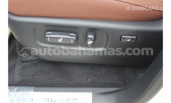 Buy Import Toyota Land Cruiser White Car in Import - Dubai in Abaco Buy Import Toyota Land Cruiser White Car in Import - Dubai in Abaco