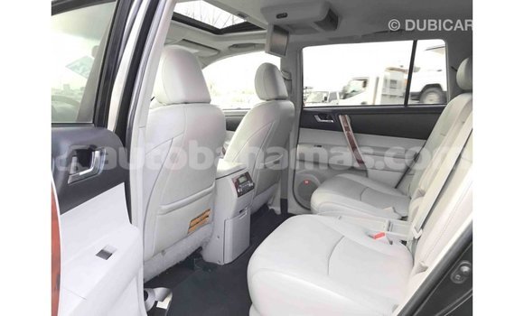 Buy Import Toyota Highlander Black Car in Import - Dubai in Abaco Buy Import Toyota Highlander Black Car in Import - Dubai in Abaco