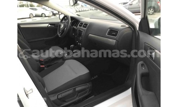 Buy Import Volkswagen Jetta White Car in Import - Dubai in Abaco Buy Import Volkswagen Jetta White Car in Import - Dubai in Abaco