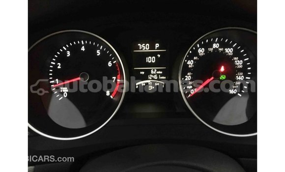 Buy Import Volkswagen Jetta White Car in Import - Dubai in Abaco Buy Import Volkswagen Jetta White Car in Import - Dubai in Abaco