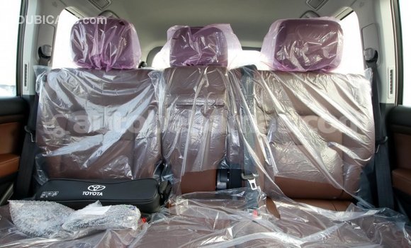 Buy Import Toyota Land Cruiser Black Car in Import - Dubai in Abaco Buy Import Toyota Land Cruiser Black Car in Import - Dubai in Abaco