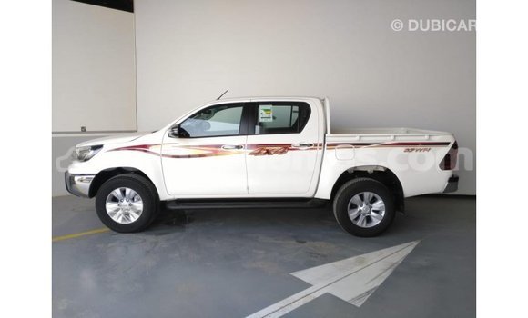 Buy Import Toyota Hilux White Car in Import - Dubai in Abaco Buy Import Toyota Hilux White Car in Import - Dubai in Abaco