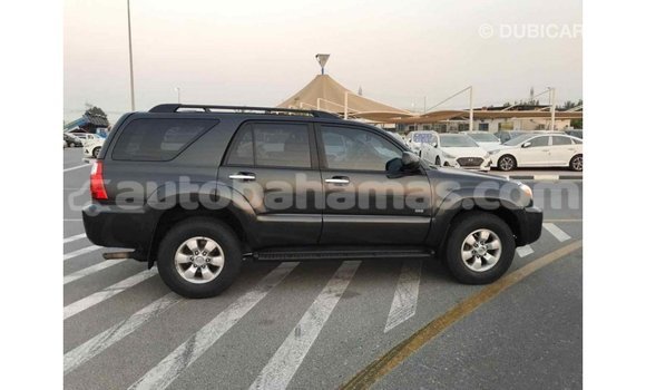 Buy Import Toyota HiAce Black Truck in Import - Dubai in Abaco Buy Import Toyota HiAce Black Truck in Import - Dubai in Abaco