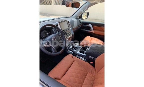 Buy Import Toyota Land Cruiser Black Car in Import - Dubai in Abaco Buy Import Toyota Land Cruiser Black Car in Import - Dubai in Abaco