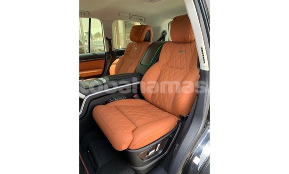 Buy Import Toyota Land Cruiser Black Car in Import - Dubai in Abaco Buy Import Toyota Land Cruiser Black Car in Import - Dubai in Abaco