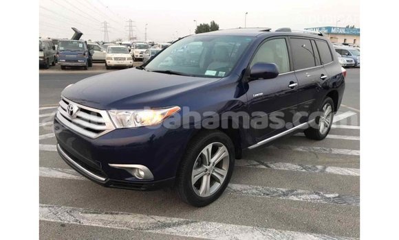 Buy Import Toyota Highlander Blue Car in Import - Dubai in Abaco Buy Import Toyota Highlander Blue Car in Import - Dubai in Abaco